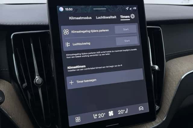 Volvo XC60 (2025) thumbnail 32
