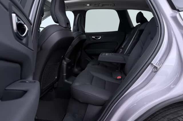 Volvo XC60 (2025) thumbnail 46