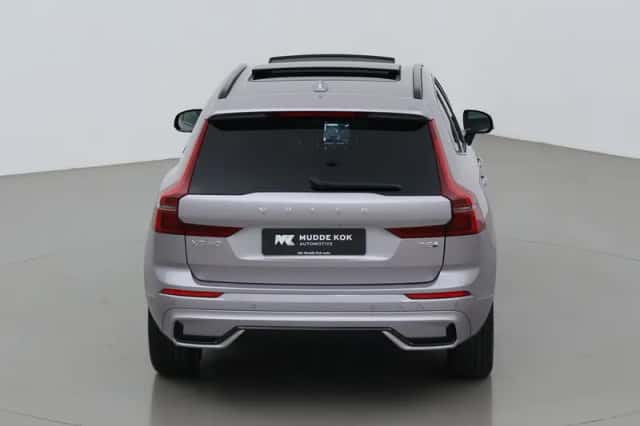 Volvo XC60 (2025) thumbnail 9