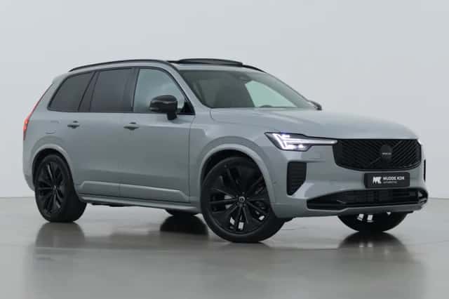 Volvo XC90 (2026) thumbnail 1