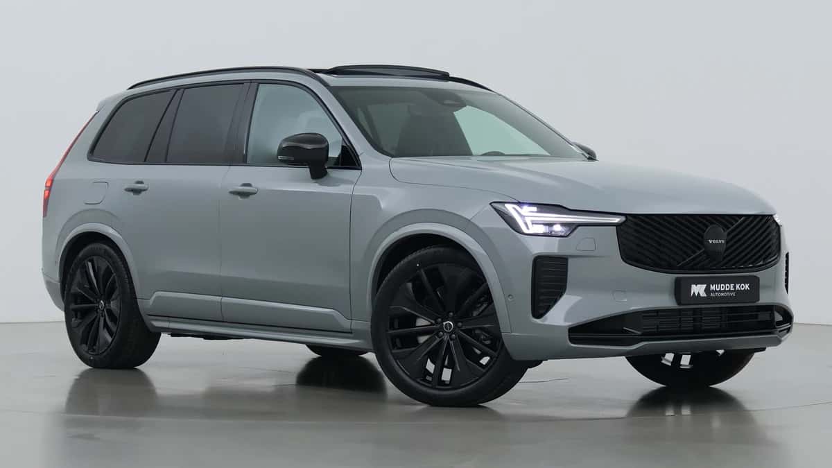 Volvo XC90 (2026) — foto 1
