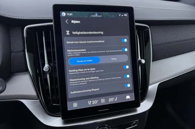 Volvo XC90 (2026) thumbnail 32