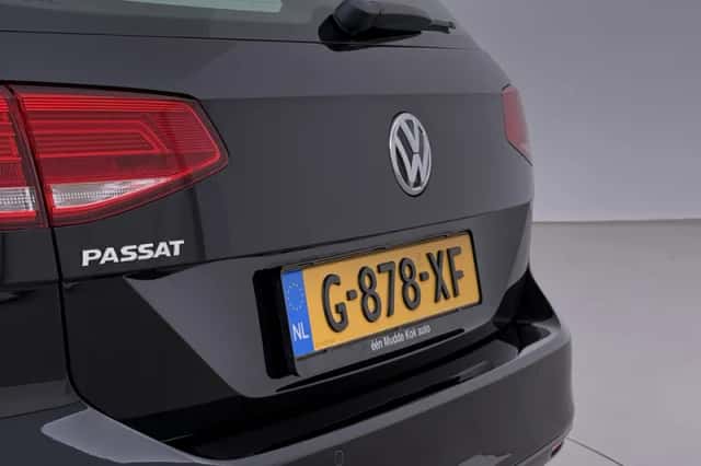Volkswagen Passat (2018) thumbnail 51