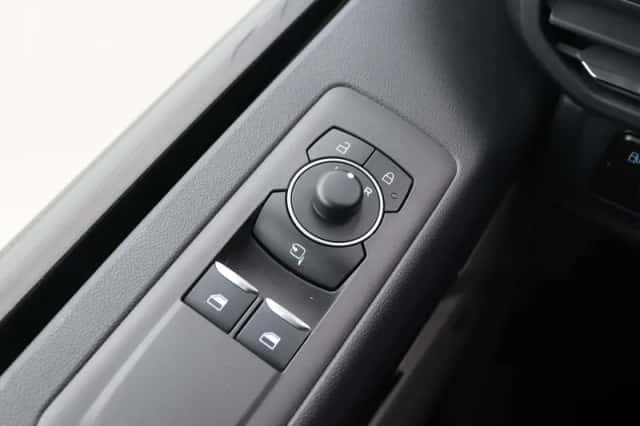 Ford Transit Custom (2026) thumbnail 45