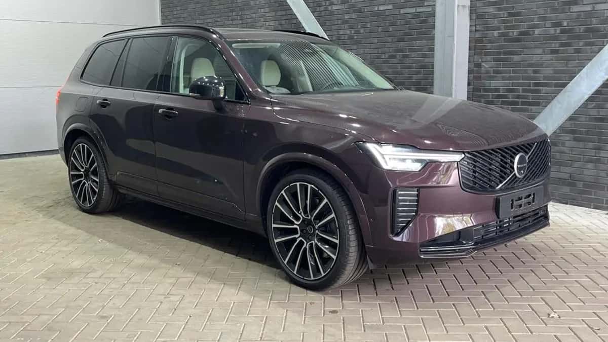 Volvo XC90 (2026) — foto 1