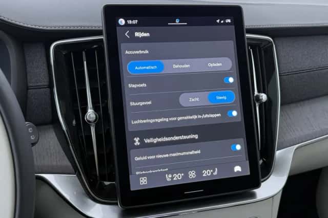 Volvo XC90 (2026) thumbnail 33