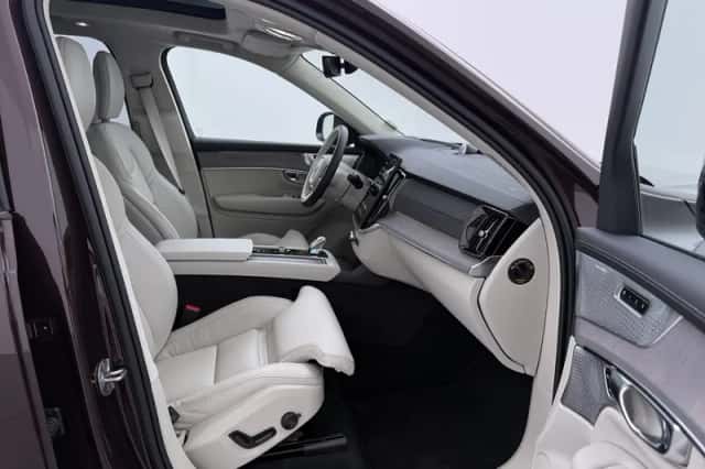 Volvo XC90 (2026) thumbnail 5