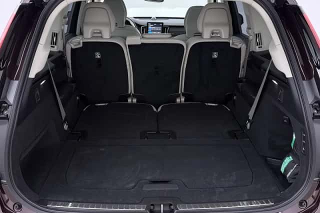 Volvo XC90 (2026) thumbnail 60