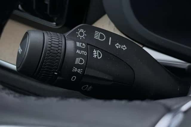 Volvo XC60 (2025) thumbnail 38