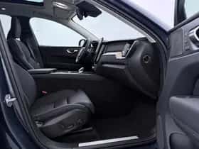 Volvo XC60 (2025) thumbnail 5