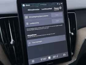 Volvo XC60 (2025) thumbnail 30