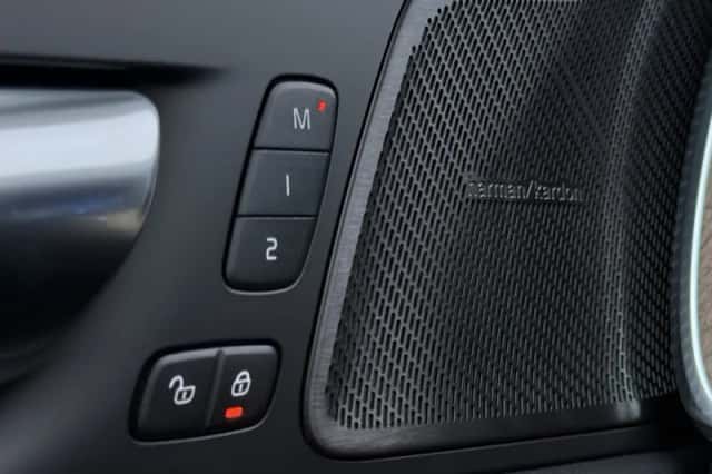 Volvo XC60 (2025) thumbnail 41