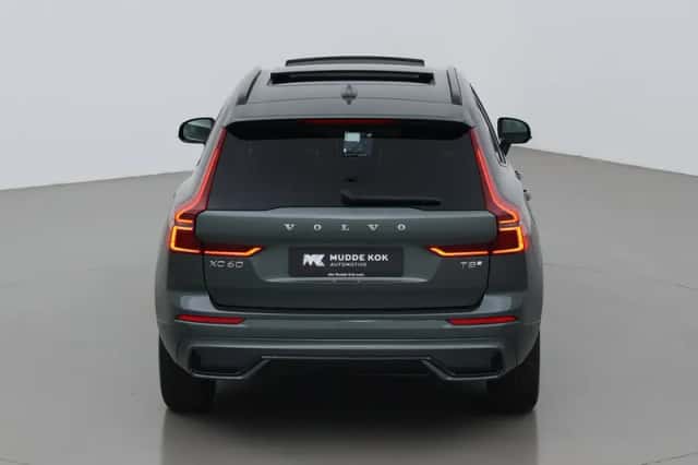 Volvo XC60 (2025) thumbnail 9