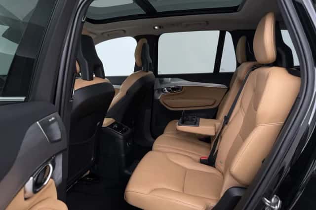 Volvo XC90 (2015) thumbnail 46