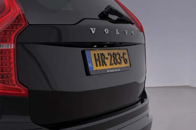 Volvo XC90 (2015) thumbnail 59