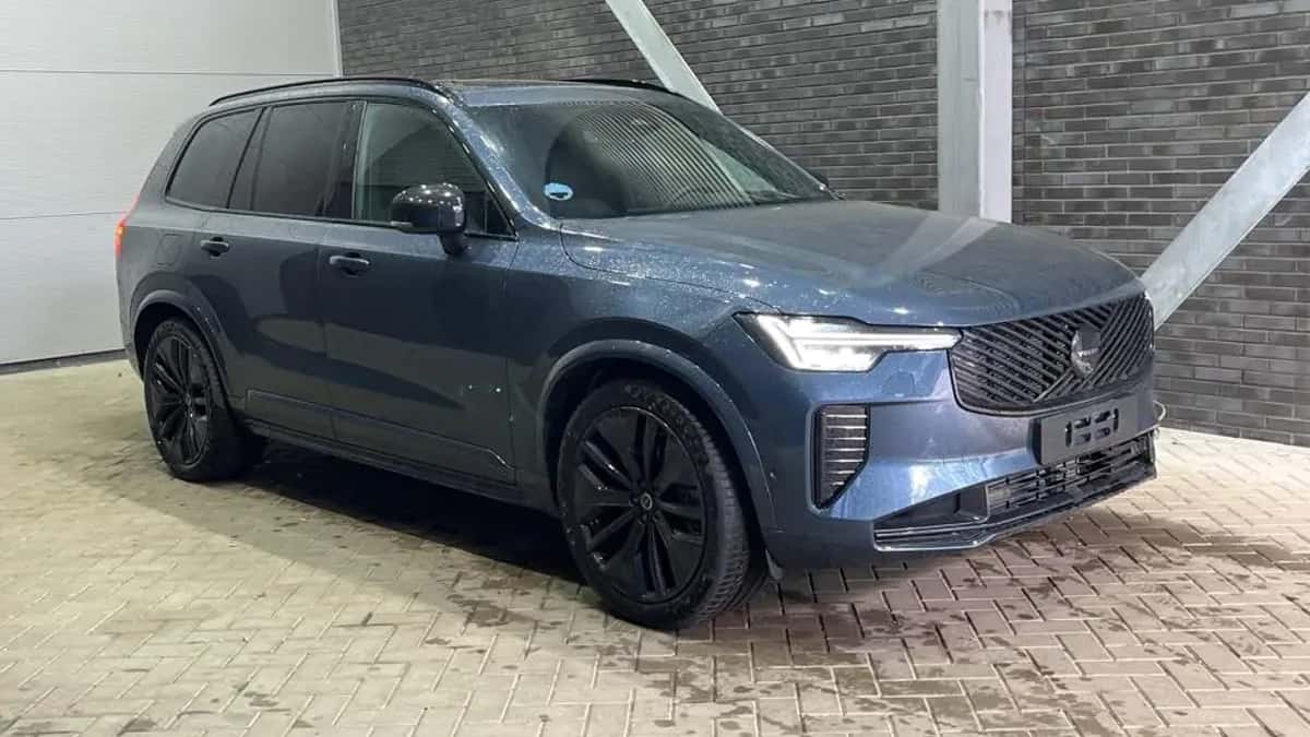 Volvo XC90 (2026) — foto 1