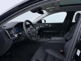 Volvo V60 (2025) thumbnail 3