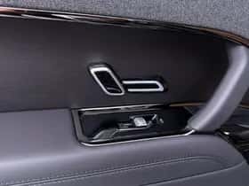 Land Rover Range Rover Sport (2026) thumbnail 60