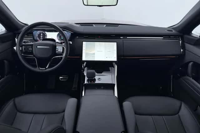 Land Rover Range Rover Sport (2026) thumbnail 4