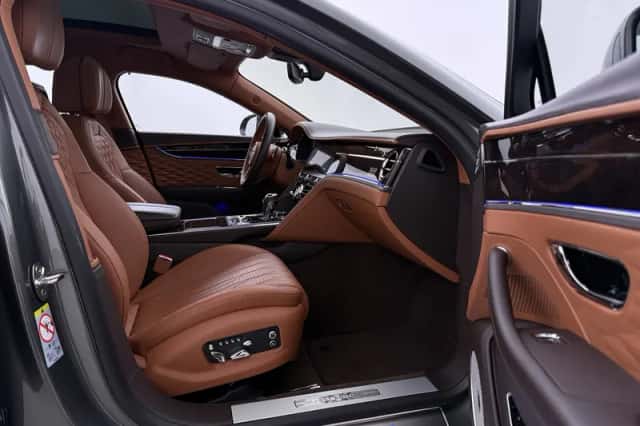 Bentley Flying Spur (2020) thumbnail 5