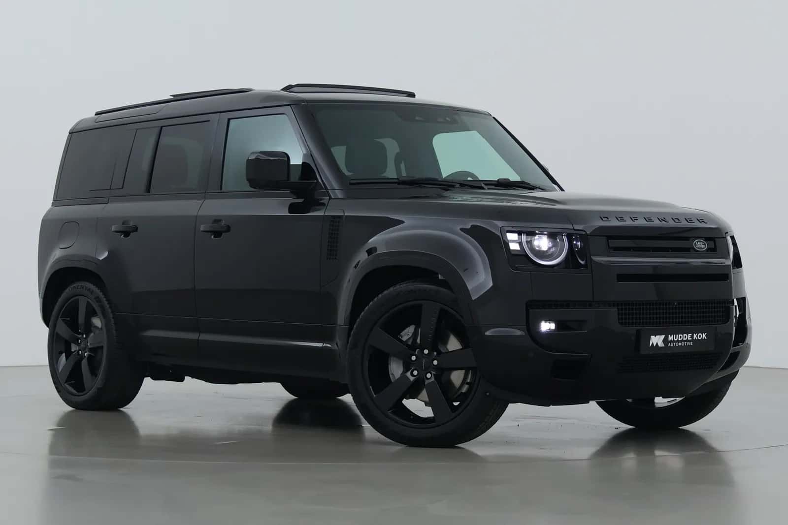 Land Rover Defender (2026) — foto 1