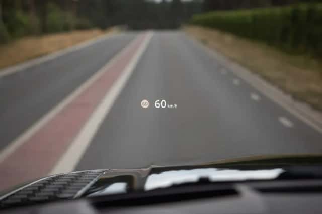 Land Rover Defender (2026) thumbnail 13