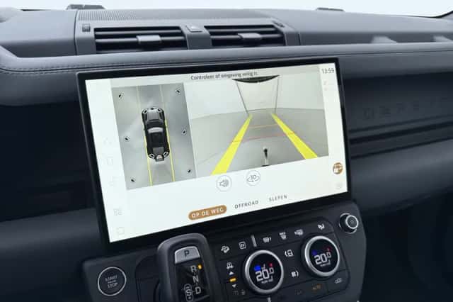 Land Rover Defender (2026) thumbnail 27