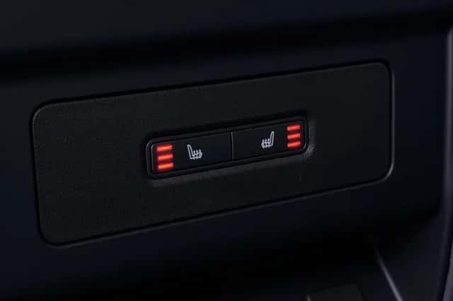 Land Rover Defender (2026) thumbnail 42