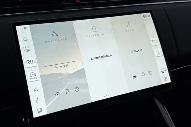 Land Rover Range Rover Sport (2026) thumbnail 22