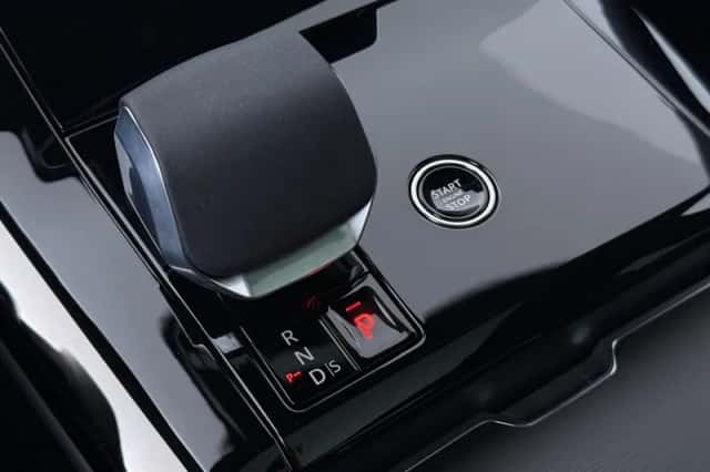 Land Rover Range Rover Sport (2026) thumbnail 34