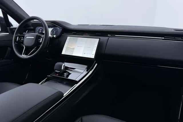 Land Rover Range Rover Sport (2026) thumbnail 17