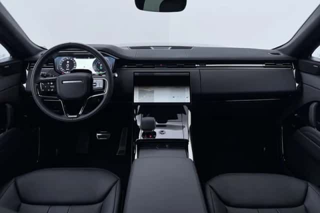 Land Rover Range Rover Sport (2026) thumbnail 4