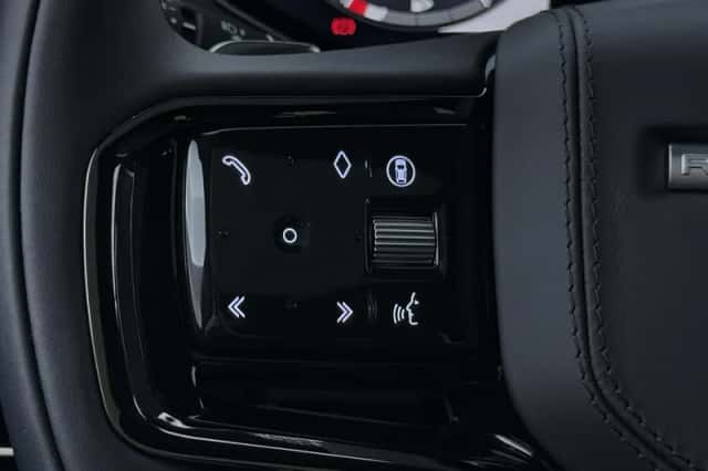 Land Rover Range Rover Sport (2026) thumbnail 38