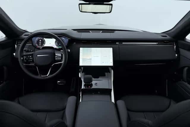 Land Rover Range Rover Sport (2026) thumbnail 4