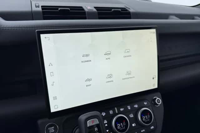 Land Rover Defender (2026) thumbnail 29