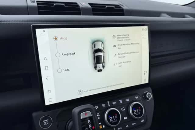 Land Rover Defender (2026) thumbnail 31