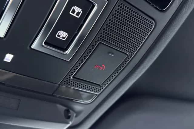 Land Rover Defender (2026) thumbnail 35