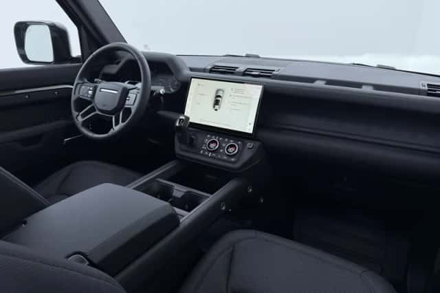 Land Rover Defender (2026) thumbnail 17