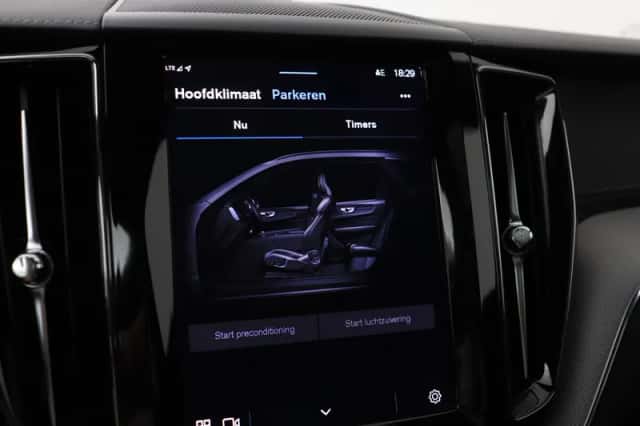 Volvo XC60 (2025) thumbnail 26