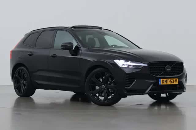 Volvo XC60 (2025) thumbnail 1