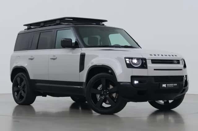 Land Rover Defender (2026) thumbnail 1