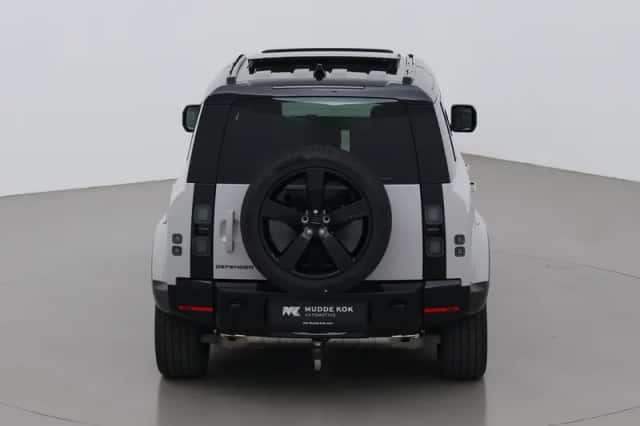 Land Rover Defender (2026) thumbnail 9