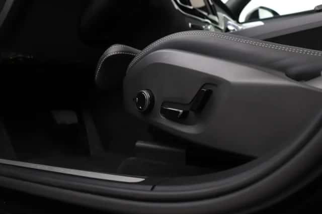 Volvo XC60 (2025) thumbnail 46