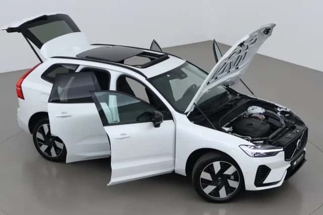 Volvo XC60 (2025) thumbnail 6