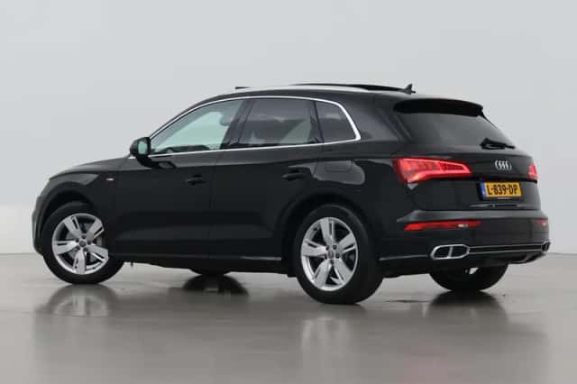 Audi Q5 (2020) thumbnail 2