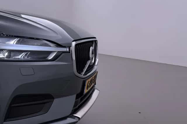 Volvo XC60 (2018) thumbnail 47