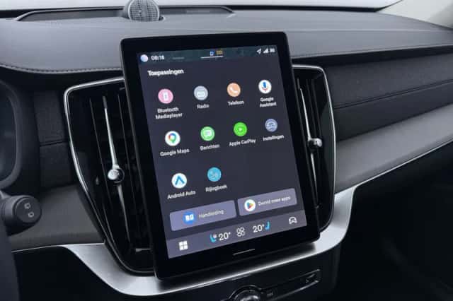 Volvo XC90 (2025) thumbnail 24