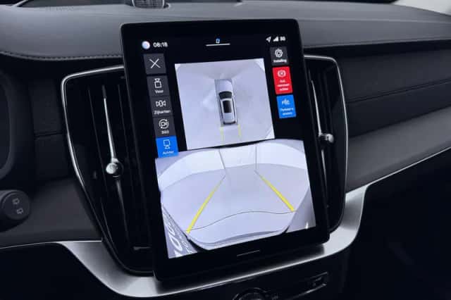 Volvo XC90 (2025) thumbnail 32