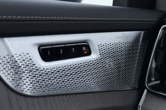 Volvo XC90 (2025) thumbnail 43