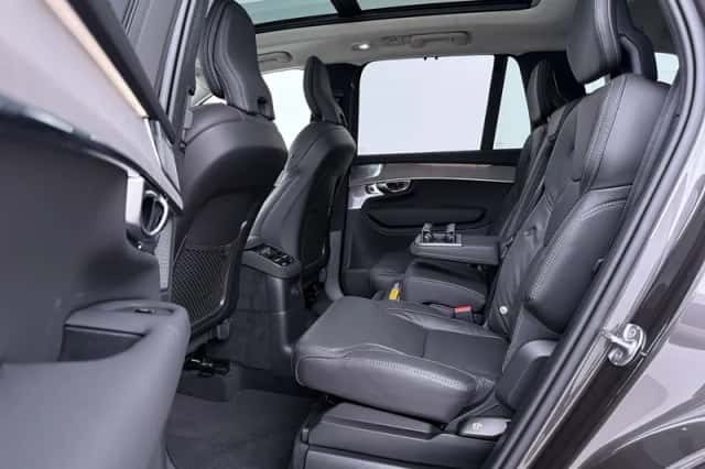 Volvo XC90 (2025) thumbnail 46
